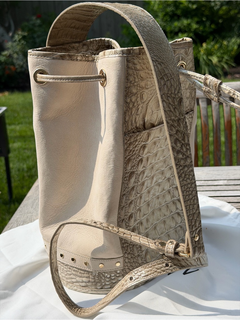 Brahmin Allie sling backpack in Clay Edena - Picture 12 of 16